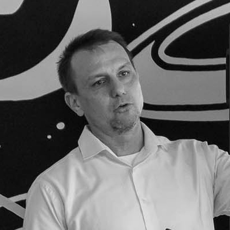 Porträt von Prof. Dr. Hartmut Merl